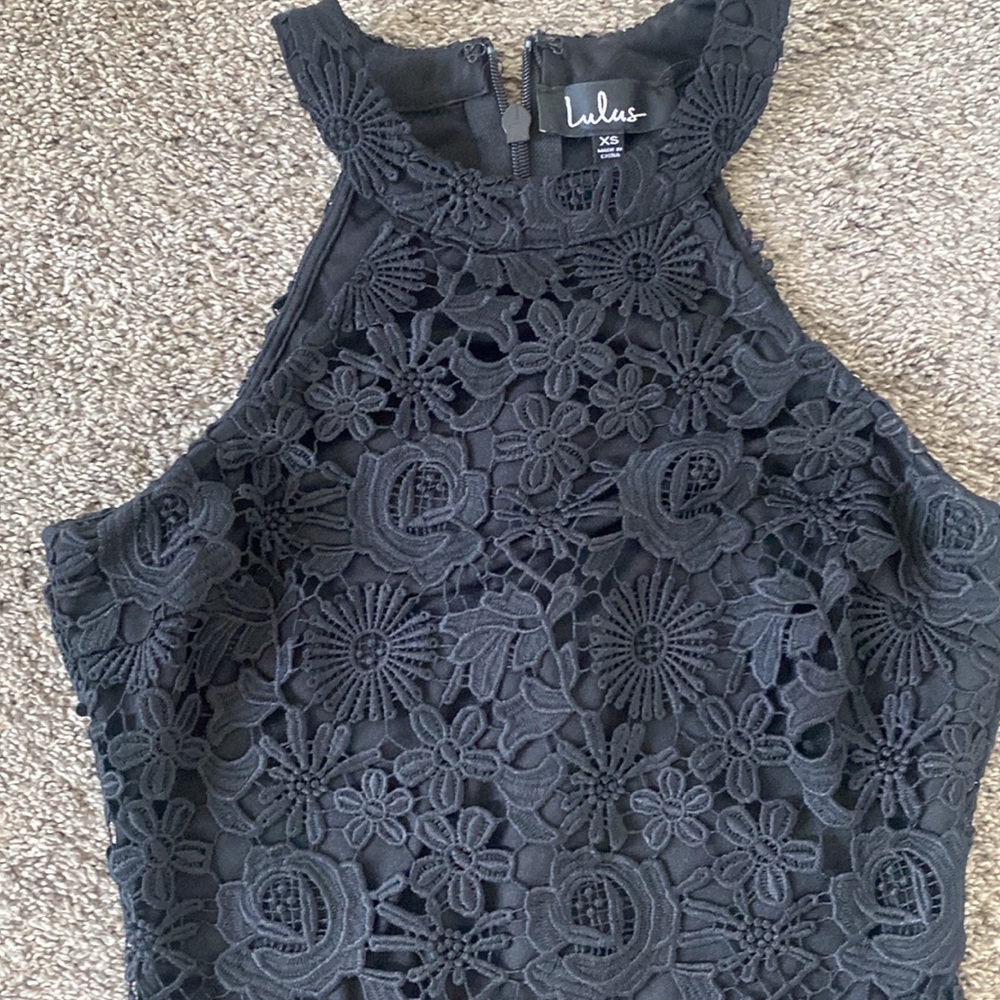 Dress - Picture 2 of 3